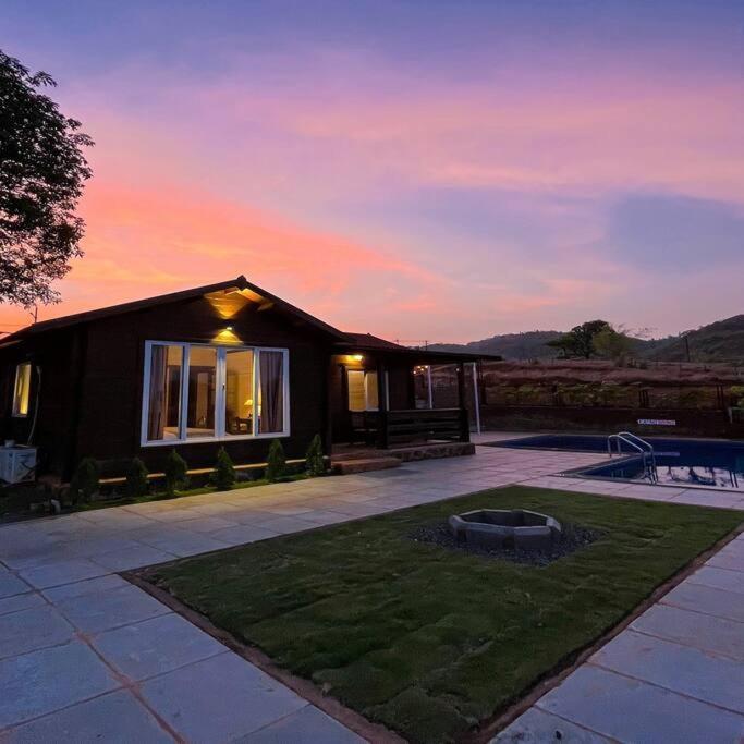 Waterrock Stays The Mango Tree Chalet Pune Ngoại thất bức ảnh