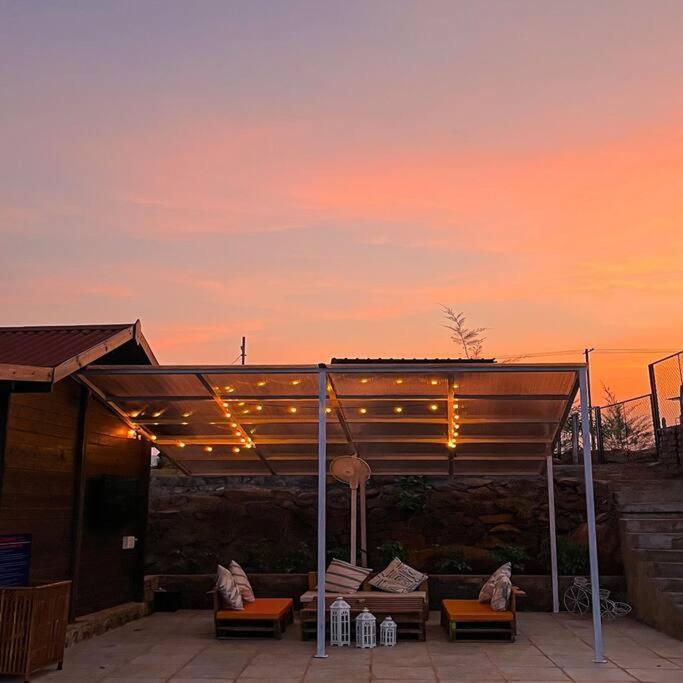 Waterrock Stays The Mango Tree Chalet Pune Ngoại thất bức ảnh